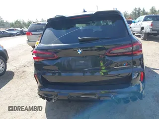 2021 BMW X5 M z VIN 5YMJU0C08M9F36288, wystawiony jako IAAI lot #42130767 z przebiegiem 44 225 mil mil oraz . Historia ofert i sprzedaży dostępna na DreamBid. Obrazek 17.
