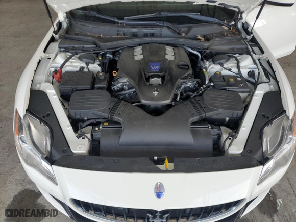 2015 Maserati Quattroporte S Q4 with VIN ZAM56RRA4F1131533, listed as a Copart auction lot 41200064 with 75,158 mi miles. Bid and sale history available at carsss.com. Image 11.