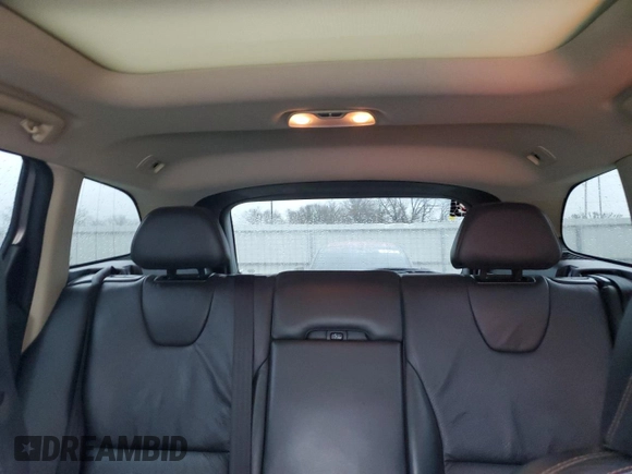 2012 Volvo XC60 3.2L с VIN YV4952DLXC2246598, выставлен на аукционе Copart как лот 45675045 с пробегом 148 496 миль миль и Списание • Salvage title. История ставок и продаж доступна на DreamBid. Изображение 10.