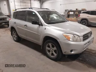 2007 Toyota RAV4 with VIN JTMBK33V776022872, listed as a IAAI auction lot 41538508 with 189,080 mi miles. Bid and sale history available at carsss.com. Image 1.