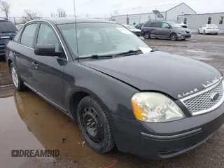2007 Ford Five Hundred SEL with VIN 1FAHP24157G112085, listed as a IAAI auction lot 41952665 with 1 mi miles. Bid and sale history available at carsss.com. Image 1.