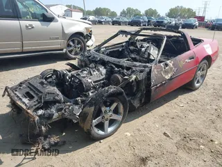 1984 Chevrolet Corvette with VIN 1G1AY0780E5150461, listed as a IAAI auction lot 40312618 with 1 mi miles. Bid and sale history available at carsss.com. Image 2.