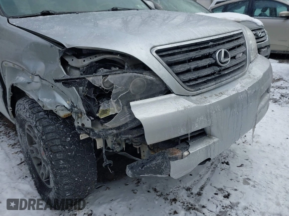 2006 Lexus GX with VIN JTJBT20X660121517, listed as a IAAI auction lot 41629022 with 256,760 mi miles. Bid and sale history available at carsss.com. Image 18.