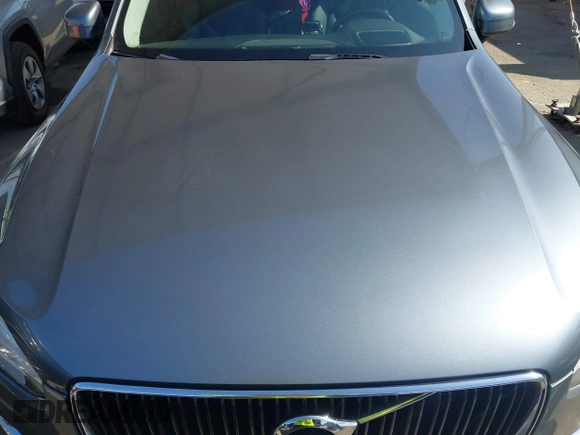 2019 Volvo XC90 Momentum with VIN YV4A22PK4K1471807, listed as a IAAI auction lot 42709871 with 68,196 mi miles and . Bid and sale history available at DreamBid. Image 10.