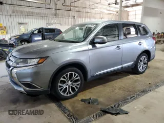 2017 Mitsubishi Outlander SE with VIN JA4AZ3A33HZ023293, listed as a Copart auction lot 62017505 with 93,147 mi miles and Salvage title. Bid and sale history available at DreamBid. Image 1.