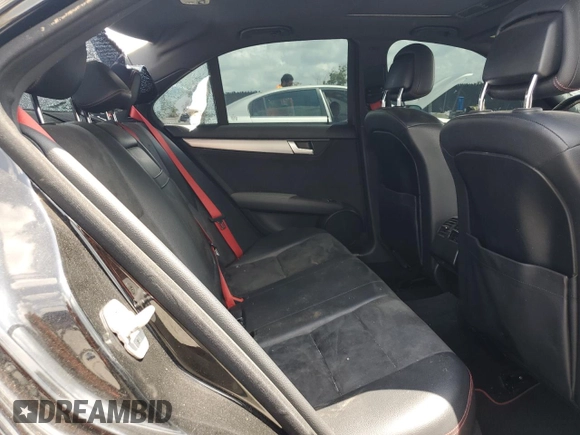 2014 Mercedes-Benz C 250 Sport with VIN WDDGF4HB5EG240448, listed as a Copart auction lot 61107925 with 105,651 mi miles and Clean title. Bid and sale history available at DreamBid. Image 10.