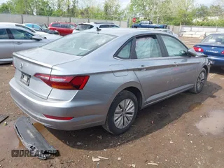 2019 Volkswagen Jetta S with VIN 3VWC57BUXKM249152, listed as a IAAI auction lot 42170262 with 86,735 mi miles and . Bid and sale history available at DreamBid. Image 4.