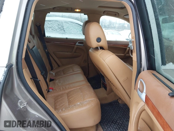 2005 Porsche Cayenne S with VIN WP1AB29P95LA64116, listed as a IAAI auction lot 41258550 with 162,712 mi miles. Bid and sale history available at carsss.com. Image 8.