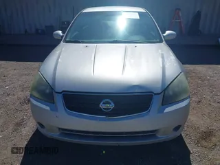 2006 Nissan Altima 2.5 with VIN 1N4AL11D16N394127, listed as a IAAI auction lot 42058345 with 205,454 mi miles. Bid and sale history available at carsss.com. Image 6.