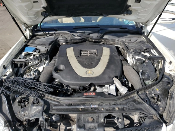 2009 Mercedes-Benz CLS-Class 5.5L with VIN WDDDJ72X09A146235, listed as a Copart auction lot 42791835 with 94,754 mi miles and Non Repairable. Bid and sale history available at carsss.com. Image 11.