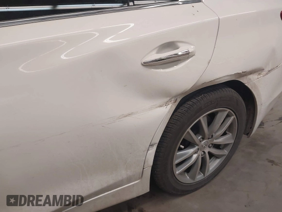2017 Infiniti Q50 2.0t with VIN JN1CV7AP5HM641168, listed as a IAAI auction lot 41696943 with 106,855 mi miles and . Bid and sale history available at carsss.com. Image 12.