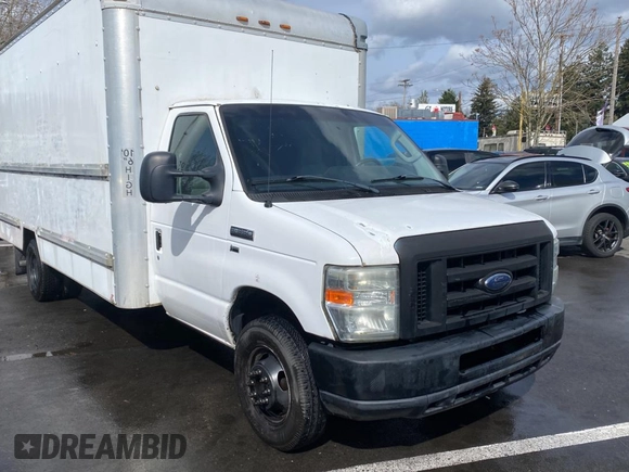 2009 Ford Econoline Cargo with VIN 1FDWE35LX9DA36683, listed as a Copart auction lot 50453625 with 309,448 mi miles and Salvage Title. Bid and sale history available at DreamBid. Image 1.