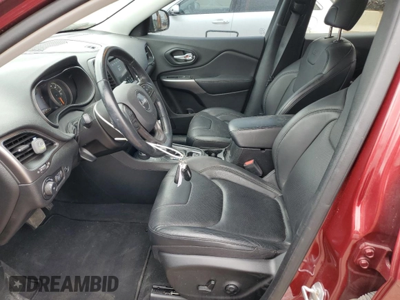 2021 Jeep Cherokee Latitude Lux z VIN 1C4PJMMX8MD166792, wystawiony jako Copart lot #62931925 z przebiegiem 21 669 mil mil oraz Szkoda całkowita • Salvage title. Historia ofert i sprzedaży dostępna na DreamBid. Obrazek 7.