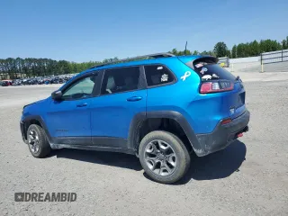 2019 Jeep Cherokee Trailhawk Elite z VIN 1C4PJMBXXKD309306, wystawiony jako Copart lot #53428305 z przebiegiem 99 448 mil mil oraz Szkoda całkowita • Salvage title. Historia ofert i sprzedaży dostępna na DreamBid. Obrazek 2.