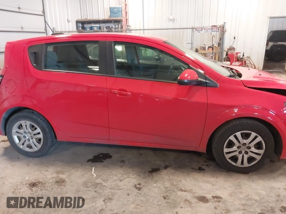 2020 Chevrolet Sonic LT with VIN 1G1JG6SB8L4133399, listed as a IAAI auction lot 41349113 with 66,815 mi miles and . Bid and sale history available at DreamBid. Image 13.