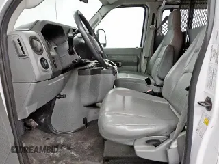2013 Ford Econoline Cargo Commercial с VIN 1FTSE3EL8DDB18374, выставлен на аукционе Copart как лот 58964135 с пробегом 103 690 миль миль и Чистый • Clean title. История ставок и продаж доступна на DreamBid. Изображение 7.