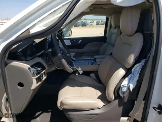 2023 Lincoln Navigator L Reserve with VIN 5LMJJ3LGXPEL16961, listed as a Copart auction lot 54719084 with 2,201 mi miles and Salvage Title. Bid and sale history available at carsss.com. Image 7.