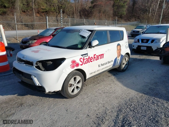 2015 Kia Soul with VIN KNDJN2A21F7798011, listed as a IAAI auction lot 41235575 with 111,402 mi miles. Bid and sale history available at carsss.com. Image 19.