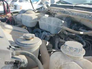 2019 Ford F-250 XL z VIN 1FT7X2B69KED43256, wystawiony jako IAAI lot #43143384 z przebiegiem 115 058 mil mil oraz . Historia ofert i sprzedaży dostępna na DreamBid. Obrazek 18.