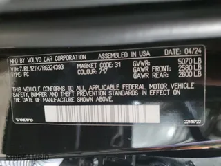 2024 Volvo S60 Core Dark Theme with VIN 7JRL12TK7RG324393, listed as a Copart auction lot 49817315 with 14,985 mi miles and Salvage Title. Bid and sale history available at carsss.com. Image 12.