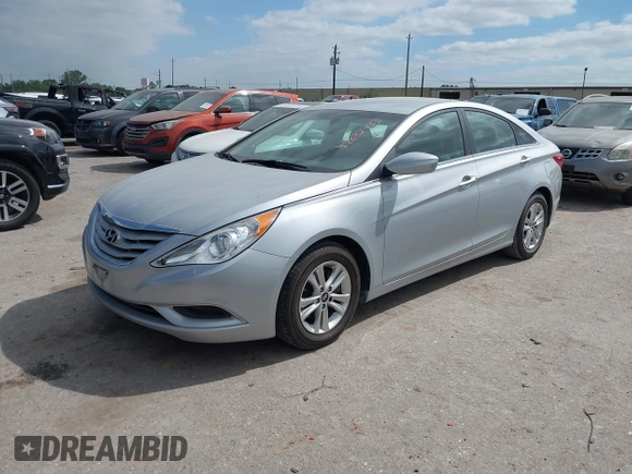 2012 Hyundai Sonata GLS with VIN 5NPEB4AC4CH461595, listed as a IAAI auction lot 42032733 with 125,569 mi miles. Bid and sale history available at carsss.com. Image 2.