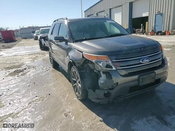 2015 Ford Explorer XLT with VIN 1FM5K8D86FGA02443, listed as a Copart auction lot 47265755 with 184,240 mi miles and Salvage Title. Bid and sale history available at carsss.com. Image 14.