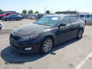 2015 Kia Optima EX z VIN 5XXGN4A75FG420329, wystawiony jako IAAI lot #42574401 z przebiegiem 223 816 mil mil oraz . Historia ofert i sprzedaży dostępna na DreamBid. Obrazek 2.