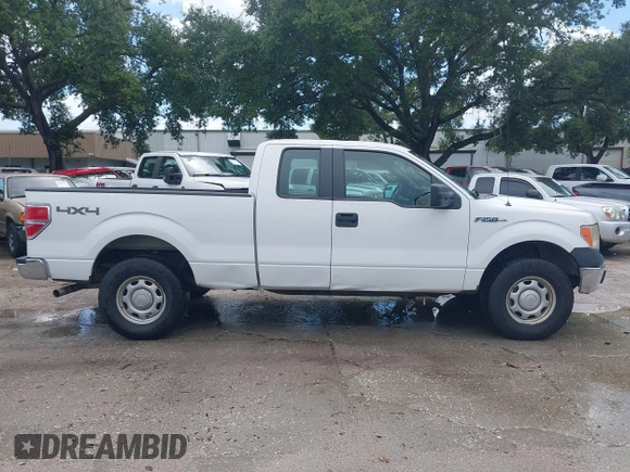 2014 Ford F-150 XL with VIN 1FTFX1EF2EKD41100, listed as a IAAI auction lot 42506812 with 153,255 mi miles and . Bid and sale history available at DreamBid. Image 13.