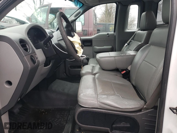 2005 Ford F-150 XL with VIN 1FTPF12515NA54123, listed as a Copart auction lot 84627684 with 176,480 mi miles and Salvage Title. Bid and sale history available at carsss.com. Image 7.
