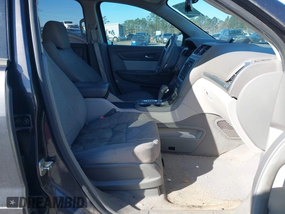 2014 GMC Acadia SLE with VIN 1GKKRNED6EJ192134, listed as a IAAI auction lot 41476121 with 191,899 mi miles and . Bid and sale history available at carsss.com. Image 5.