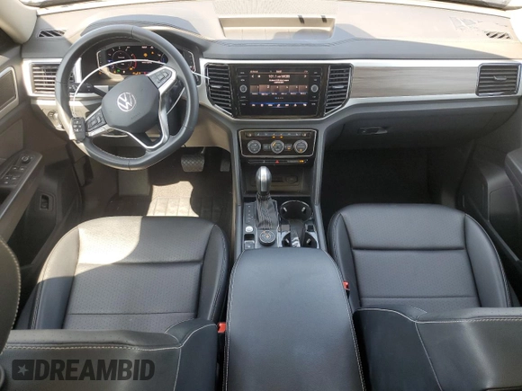 2022 Volkswagen Atlas SEL with VIN 1V2BP2CA9NC519850, listed as a Copart auction lot 61124825 with 26,243 mi miles and Salvage title. Bid and sale history available at DreamBid. Image 8.