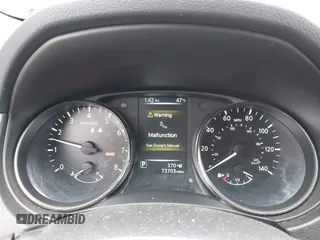 2017 Nissan Rogue SV with VIN JN8AT2MT1HW146593, listed as a IAAI auction lot 41528155 with 73,703 mi miles. Bid and sale history available at carsss.com. Image 7.