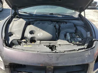 2013 Nissan Maxima SV z VIN 1N4AA5AP1DC818762, wystawiony jako Copart lot #51616615 z przebiegiem 131 586 mil mil oraz Szkoda całkowita • Salvage title. Historia ofert i sprzedaży dostępna na DreamBid. Obrazek 13.