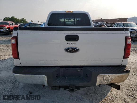 2008 Ford F-350 XL with VIN 1FTWW33R78EE52031, listed as a Copart auction lot 59786435 with 259,671 mi miles and Clean title. Bid and sale history available at DreamBid. Image 6.