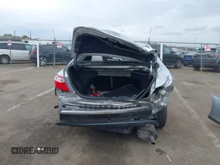 2017 Toyota Camry XLE z VIN 4T1BF1FK4HU667692, wystawiony jako IAAI lot #41789133 z przebiegiem 190 699 mil mil oraz . Historia ofert i sprzedaży dostępna na DreamBid. Obrazek 17.