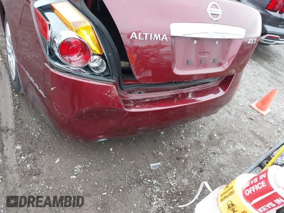 2012 Nissan Altima S z VIN 1N4AL2AP1CN531451, wystawiony jako IAAI lot #40801095 z przebiegiem 200 043 mil mil oraz . Historia ofert i sprzedaży dostępna na DreamBid. Obrazek 6.