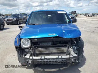 2020 Jeep Renegade Sport with VIN ZACNJAAB8LPM06726, listed as a Copart auction lot 62540725 with 57,178 mi miles and Salvage title. Bid and sale history available at DreamBid. Image 5.