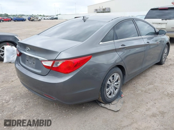2013 Hyundai Sonata GLS with VIN 5NPEB4AC0DH546497, listed as a IAAI auction lot 42199649 with 154,561 mi miles and . Bid and sale history available at carsss.com. Image 4.