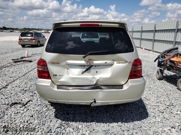 2003 Toyota Highlander with VIN JTEHF21A830123209, listed as a Copart auction lot 51247605 with 251,740 mi miles and Salvage Title. Bid and sale history available at carsss.com. Image 6.