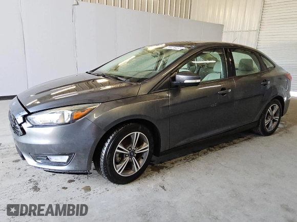 2017 Ford Focus SE with VIN 1FADP3FE2HL346276, listed as a Copart auction lot 43392285 with 120,403 mi miles and Clean Title. Bid and sale history available at carsss.com. Image 1.