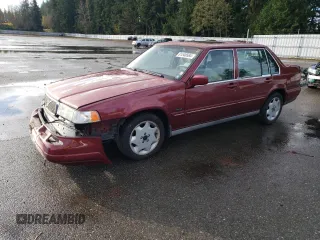 1996 Volvo 960 z VIN YV1KS9603T1085942, wystawiony jako Copart lot #81546584 z przebiegiem 149 865 mil mil oraz Szkody całkowita. Historia ofert i sprzedaży dostępna na DreamBid. Obrazek 1.