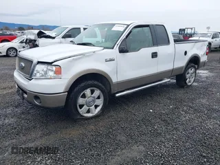 2006 Ford F-150 XLT with VIN 1FTPX14596NA27117, listed as a IAAI auction lot 41589818 with 166,727 mi miles. Bid and sale history available at carsss.com. Image 17.