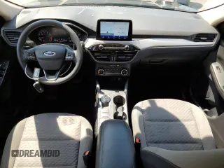 2020 Ford Escape SE z VIN 1FMCU9G66LUB86586, wystawiony jako Copart lot #65367025 z przebiegiem 109 954 mil mil oraz Czysty tytuł • Clean title. Historia ofert i sprzedaży dostępna na DreamBid. Obrazek 8.