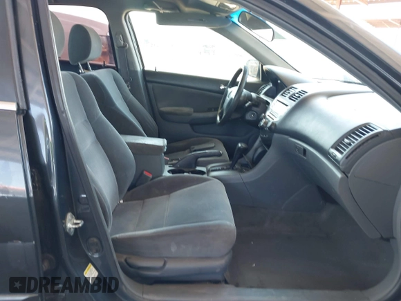 2005 Honda Accord LX z VIN 1HGCM56425A163857, wystawiony jako IAAI lot #41886185 z przebiegiem 227 442 mil mil oraz . Historia ofert i sprzedaży dostępna na DreamBid. Obrazek 5.