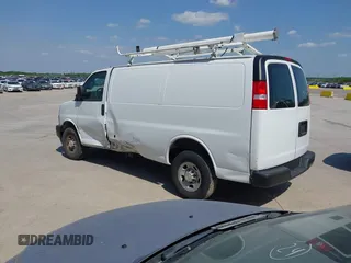 2022 Chevrolet Express Cargo with VIN 1GCWGAFP2N1189624, listed as a IAAI auction lot 41984552 with 11,339 mi miles and . Bid and sale history available at DreamBid. Image 3.