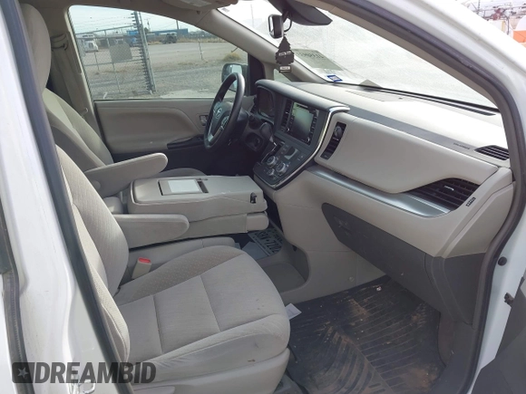 2019 Toyota Sienna LE Auto Access Seat with VIN 5TDKZ3DC0KS970290, listed as a IAAI auction lot 41350933 with 81,473 mi miles and . Bid and sale history available at DreamBid. Image 5.