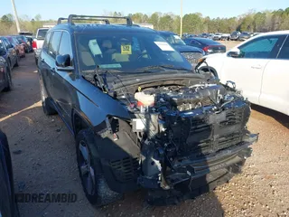 2022 Jeep Grand Cherokee Limited z VIN 1C4RJKBG6N8504491, wystawiony jako IAAI lot #41918150 z przebiegiem 66 392 mil mil oraz . Historia ofert i sprzedaży dostępna na DreamBid. Obrazek 1.
