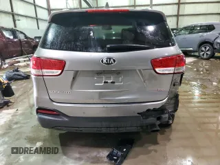 2016 Kia Sorento LX with VIN 5XYPGDA35GG048091, listed as a Copart auction lot 86768774 with 105,072 mi miles and Salvage Title. Bid and sale history available at DreamBid. Image 6.