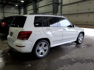 2015 Mercedes-Benz GLK GLK 350 with VIN WDCGG8JB3FG346319, listed as a Copart auction lot 50708155 with 171,112 mi miles and Salvage Title. Bid and sale history available at carsss.com. Image 3.
