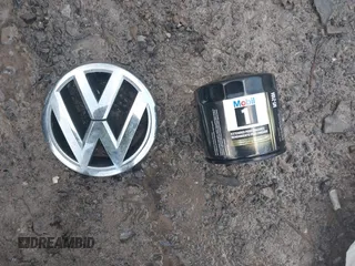 2015 Volkswagen Tiguan SE z VIN WVGBV7AXXFW612903, wystawiony jako IAAI lot #41017461 z przebiegiem 149 297 mil mil oraz . Historia ofert i sprzedaży dostępna na DreamBid. Obrazek 12.